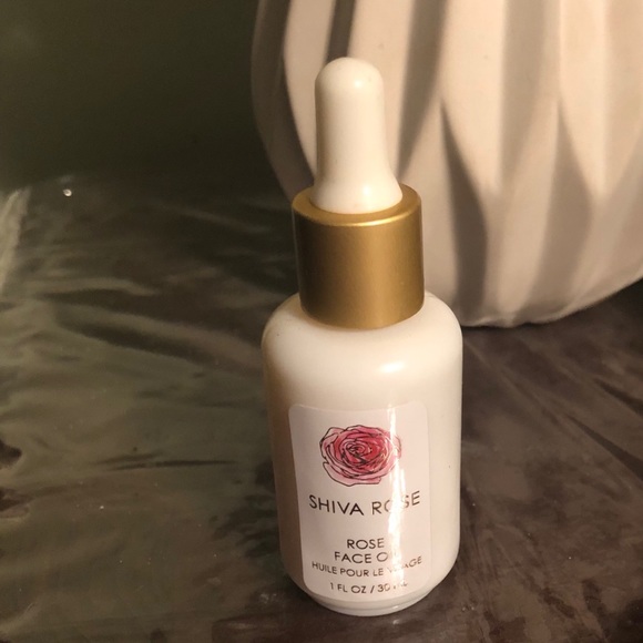 Other - Shiva Rose face oil